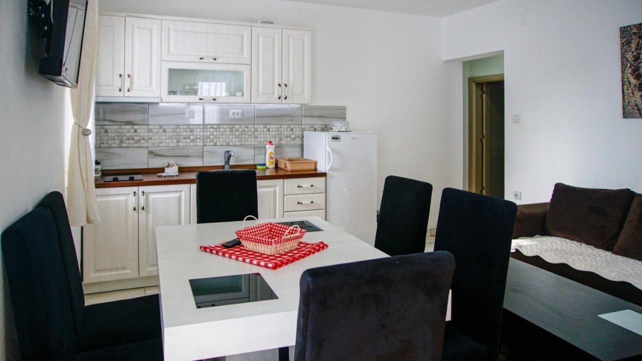 Apartment Petrovic Копаоник Екстер'єр фото